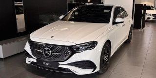 Mercedes-Benz E300 4MATIC комплектация Sport Plus двигатель 2 литра (258 л.с.) Белый